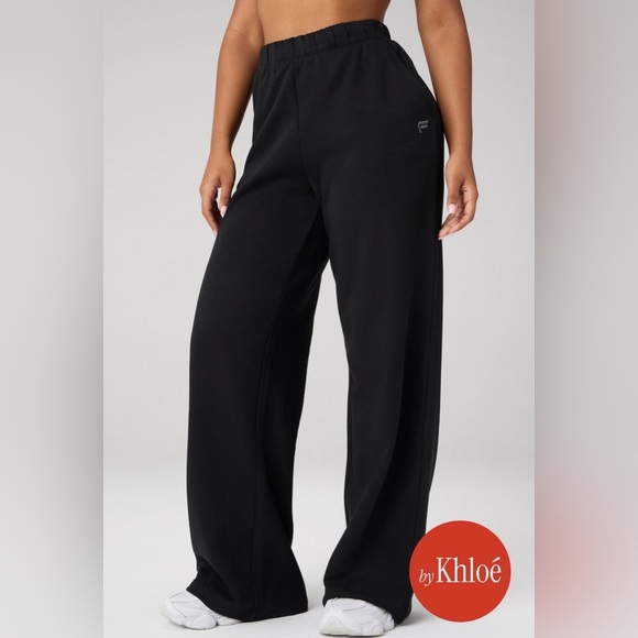 Fabletics Women's Classic Black Joggers- XL - Picture 3 of 4